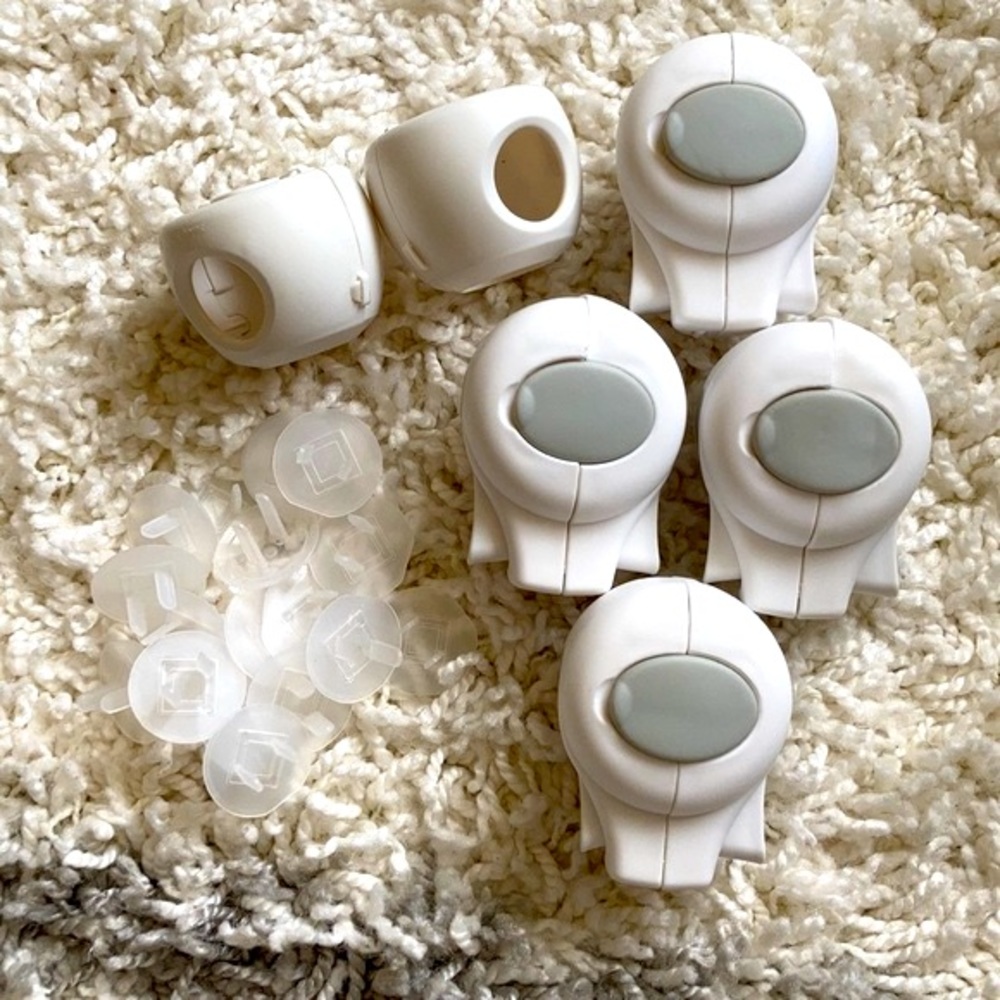 Baby Safety Outlet & Doorknob Covers Bundle